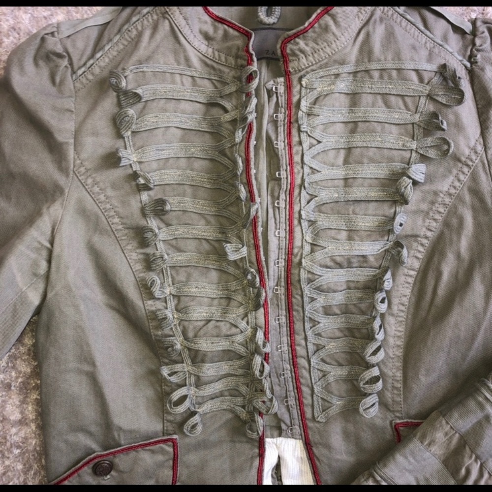 Zara basic green blazer - Picture 2 of 6